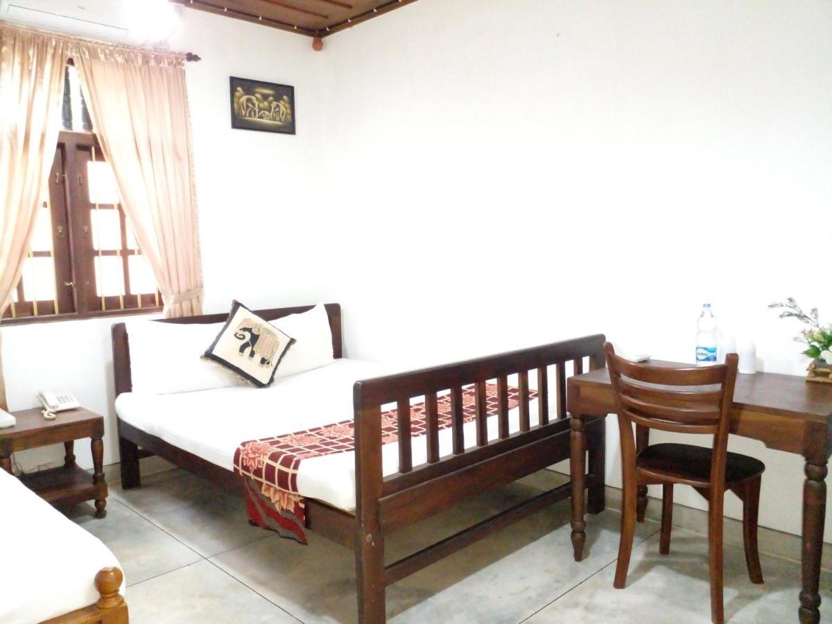 Muduna Walawwa Resort Kandy Exteriér fotografie