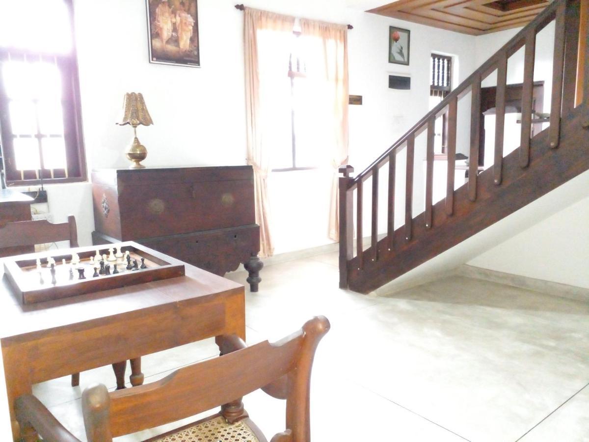 Muduna Walawwa Resort Kandy Exteriér fotografie