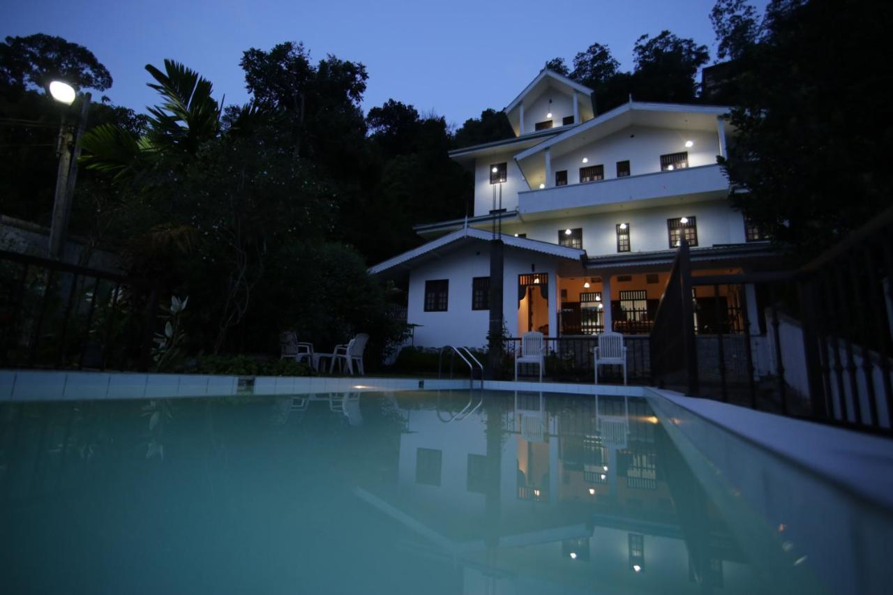 Muduna Walawwa Resort Kandy Exteriér fotografie